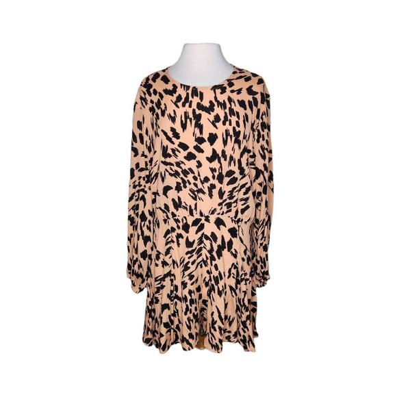 ASOS DESIGN Curve Floaty Romper Size 14 NWT - Picture 3 of 12